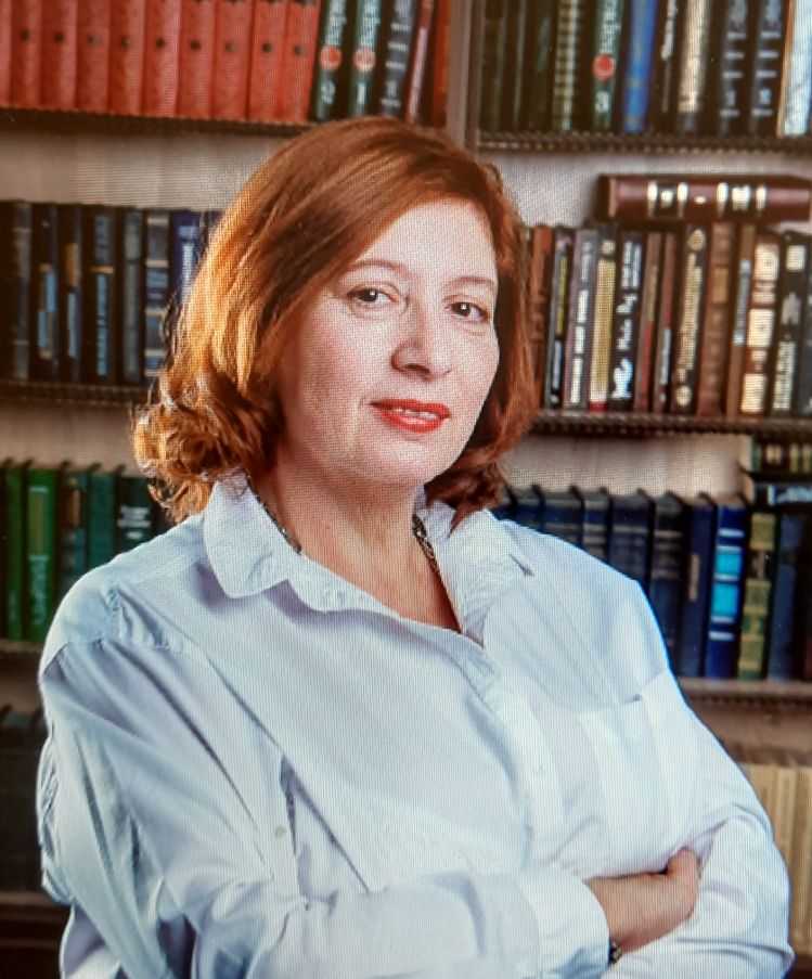 Semenova_authpic1.jpg